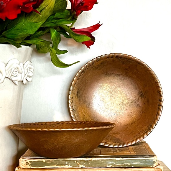 Stunning Scalloped Ceramic Decorative Bowls, SET/2, Hand Painted, Copper - Picture 1 of 8